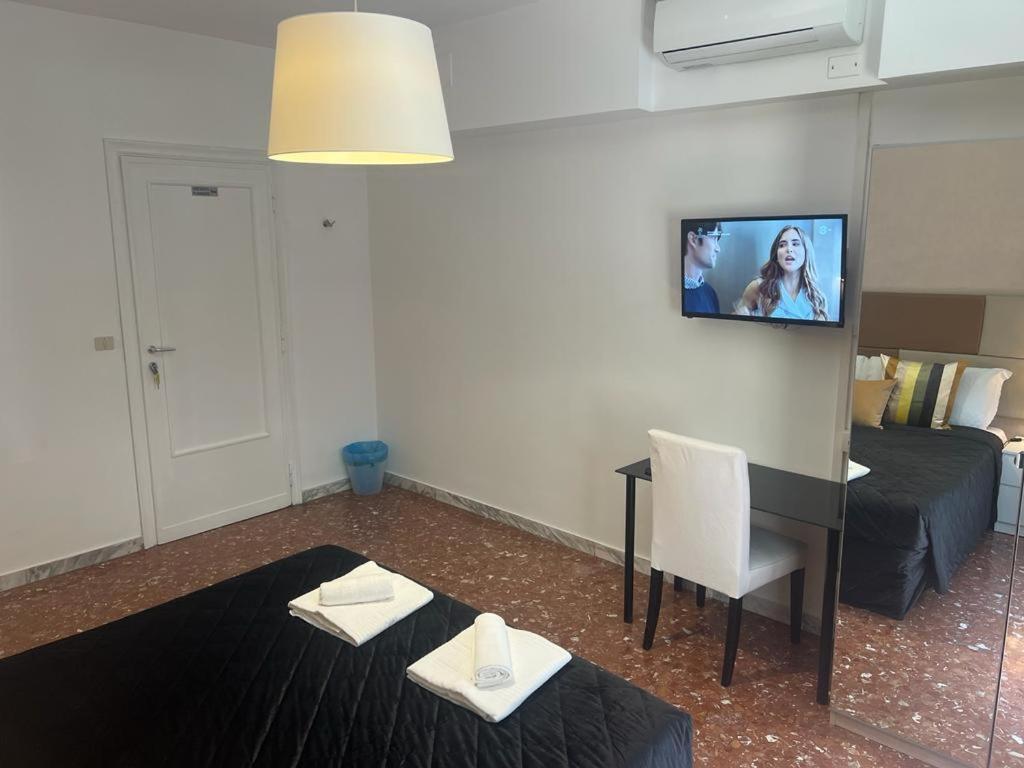 In Roma Life Hotel ภายนอก รูปภาพ